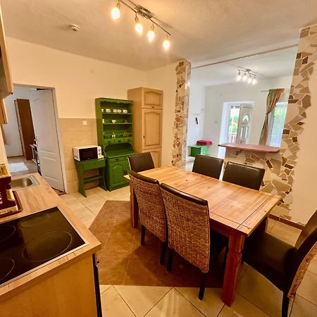 Francesco Apartmanhaz ヴァレンツァ エクステリア 写真